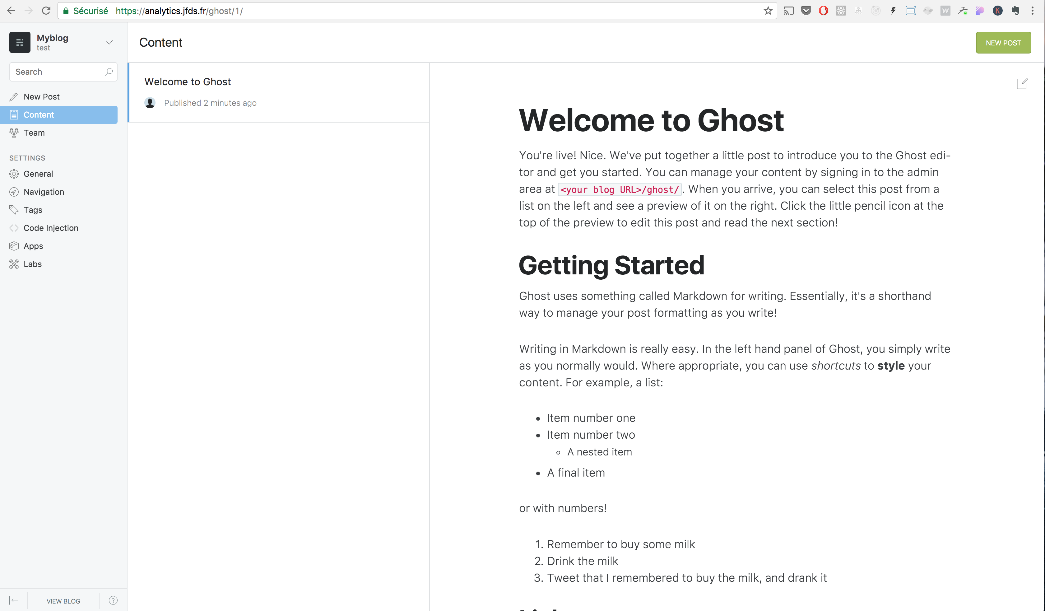 Ghost administration screen Ghost blog with Docker